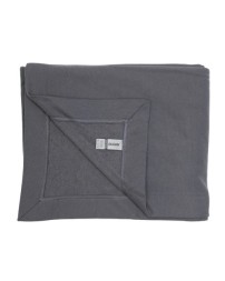 Gildan 18900 Heavy Blend™ Fleece Stadium Blanket – 8 oz. 50/50 US Cotton/Polyester | 50″ x 60″ | MVS Air Spinning | Hemmed Sides | US Cotton Trust Protocol | OEKO-TEX